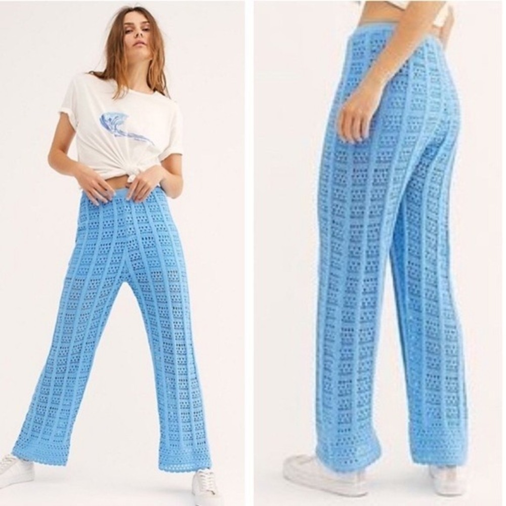 Free People Beach Quinn Crochet Flare Pull‎ On Pants Size S Blue Retro Inspired